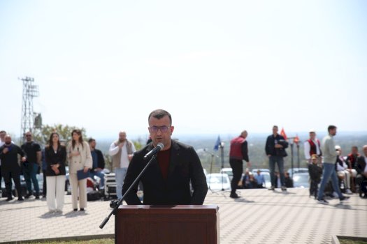 ilir-ferati:-sakrifica-e-deshmoreve-te-istogut,-udherrefyes-per-brezat-e-sotem