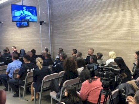 seanca-e-radhes-per-rastin-“banjska”,-te-akuzuarit-sot-dalin-para-gjykates