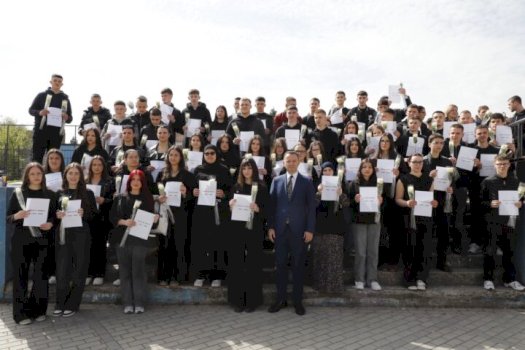 peci:-serbia-ende-nuk-jep-pergjigje-per-te-pagjeturit-dhe-nuk-kerkon-falje