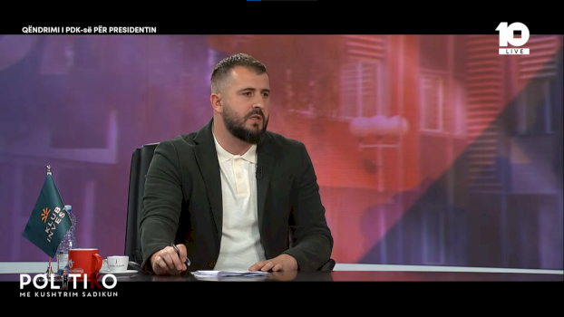 mergim-lushtaku-i-ashper:-nuk-pyetet-kurti-kur-te-hyje-ne-wc-dhe-kur-te-dale-prej-saj