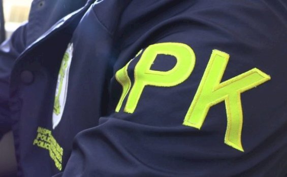 ipk-kap-ne-flagrance-nje-polic:-pranoi-2-mije-euro-ne-lidhje-me-skema-piramidale-dhe-bixhoz-te-paligjshem