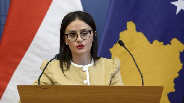 meliza-haradinaj-reagon-ndaj-shefit-te-diplomacise-ceke:-njohja-e-kosoves-ishte-vendim-sovran,-jo-“nen-presion”