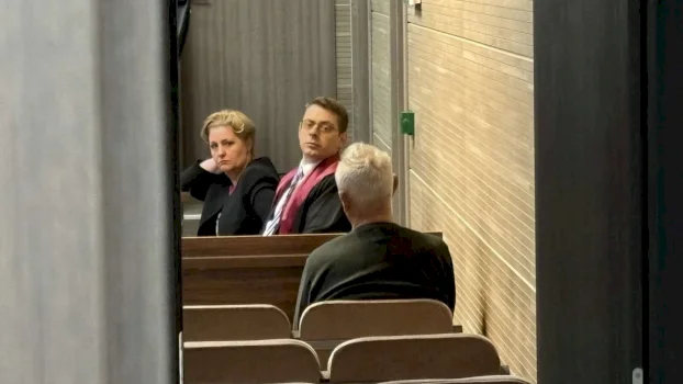 prokuroria:-pas-marrjes-se-injeksioneve,-peleviq-dhe-te-tjere-vrane-15-civile-ne-skenderaj-dhe-zhduken-16-persona-te-tjere