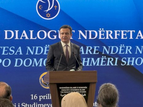 kurti:-jemi-te-vetedijshem-se-ka-perpjekje-qe-harmonia-jone-fetare-te-prishet-edhe-nga-faktore-te-jashtem