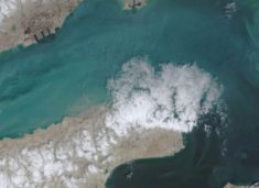 anijet-qe-kalojne-hormuzin-kane-nevoje-per-miratimin-e-gardes-se-iranit