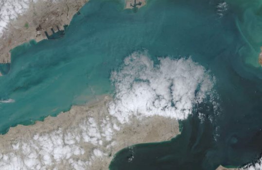 anijet-qe-kalojne-hormuzin-kane-nevoje-per-miratimin-e-gardes-se-iranit