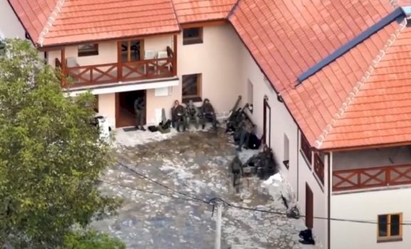 arrestohet-nje-i-dyshuar-per-perfshirje-ne-sulmin-terrorist-ne-banjske