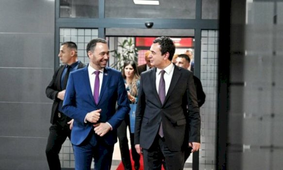 kryediplomati-belg-permbledh-viziten-ne-kosove,-permend-bashkepunim-per-burgje-e-kerkon-riangazhim-ne-dialogun-me-serbine