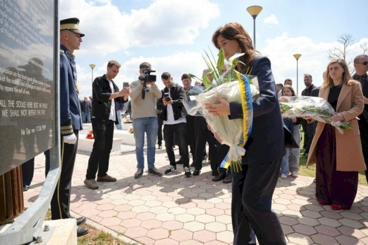 masakra-ne-llap/-haxhiu-rikujton-bazen-ligjore-per-ndjekjen-dhe-denimin-e-krimineleve-te-luftes-edhe-ne-mungese