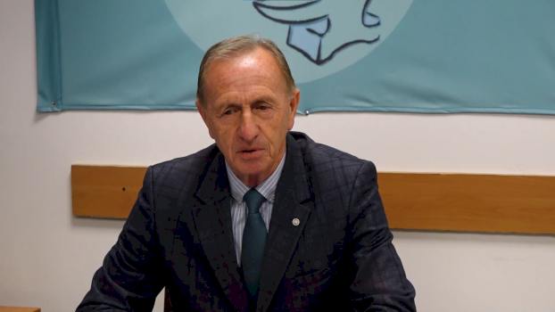 azemi:-mungesa-e-sigurise-ne-pune-dhe-pagat-e-uleta-po-nxisin-ikjen-e-punetoreve