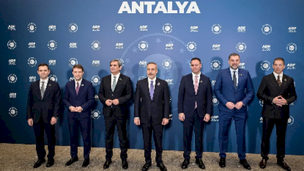 konjufca-ne-forumin-e-dipolmacise-ne-antalya:-rajoni-ka-nevoje-per-bashkepunim-me-shume-se-kurre