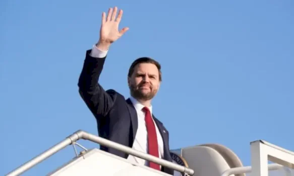 kronologji-e-bbc:-ngushtica-e-mbyllur,-kercenimet-e-trump-dhe-negociatat-shba-iran