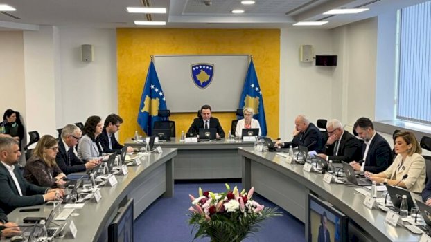 kurti:-do-ta-jetesojme-byrone,-pasuria-e-fituar-paligjshem-nuk-eshte-as-private-as-legjitime