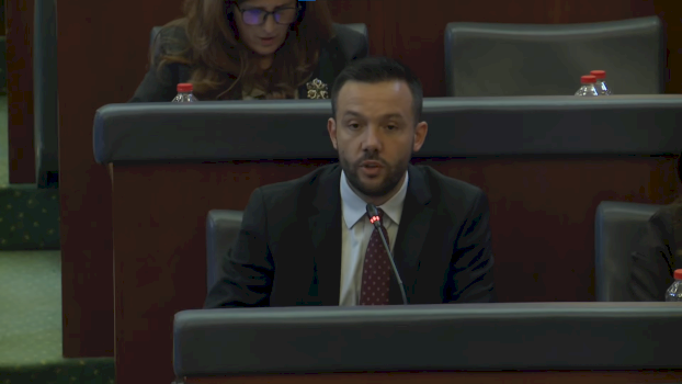 tahiri-i-pdk-se:-qytetaret-secilin-muaj-po-paguajne-me-shtrenjte-energjine-elektrike