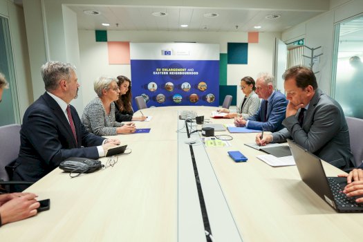 gervalla-takon-koopmanin,-flasin-per-proceset-drejt-integrimit-evropian