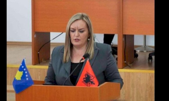 vdes-drejtoresha-e-arsimit-ne-komunen-e-shtimes,-kryetari-aliu:-lajm-trondites,-fort-i-trishte-e-pikellues