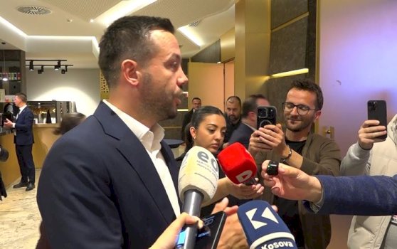 tahiri-i-kunderpergjigjet-kurtit:-proceset-serioze-nuk-kryhen-me-whatsapp,-refuzoi-te-dergoi-edhe-leter-zyrtare