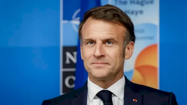 macron-njofton-terheqjen-e-plote-nga-politika