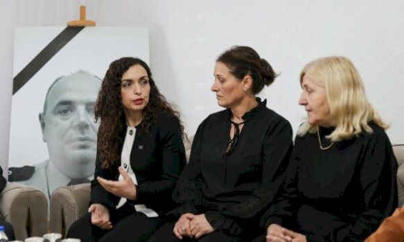 osmani-pas-vizites-te-familja-e-afrim-bunjakut:-i-vizitova-me-dhimbje-por-edhe-me-krenari-te-thelle