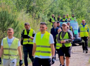 sezoni-turistik-po-afron,-rama-ndan-pamjet-nga-aksioni-i-pastrimit-ne-velipoje-dhe-shiroke