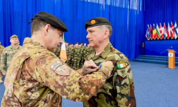 nderrim-komande-ne-kfor:-se-bashku-me-te-forte-per-paqen