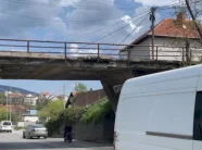 ura-e-gjakut-ne-mitrovice-e-vjetersuar,-banoret-paralajmerojne-rrezik-per-kalimtaret