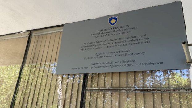 zyra-rajonale-e-ministrise-se-bujqesise-zhvendoset-ne-veri:-kurti-dhe-muja-prezantojne-modelin-e-ri-te-sherbimeve-per-fermeret