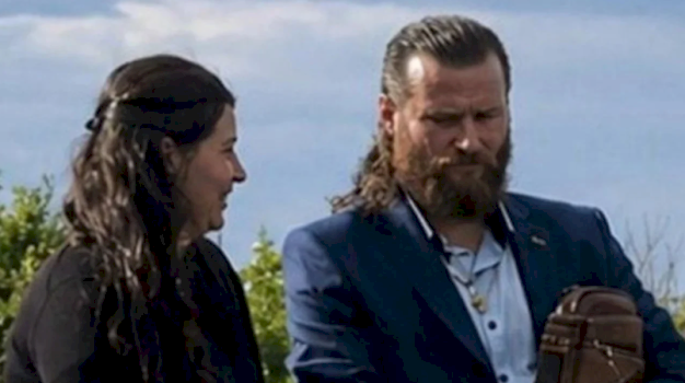 zbardhet-arsyeja-e-atentatit-ndaj-ciftit-ne-lezhe:-nje-‘audi’-i-mbajti-nen-vezhgim-viktimat-dhe…