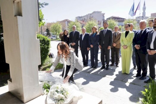 pdk:-zbardhja-e-fatit-te-te-zhdukurve-–-detyrim-moral,-kombetar-dhe-institucional