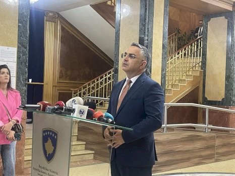 besnik-tahiri:-u-be-shkelje-e-madhe-kushtetuese