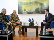 kurti-pret-ne-takim-delegacionin-e-komitetit-ushtarak-te-nato-s,-thote-se-roli-i-kfor-it-mbetet-thelbesor