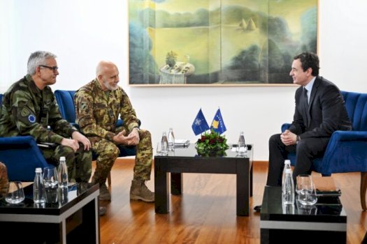 kurti-pret-ne-takim-delegacionin-e-komitetit-ushtarak-te-nato-s,-thote-se-roli-i-kfor-it-mbetet-thelbesor