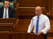 haradinaj-kerkon-qe-feride-rushiti-e-pakicat-te-mos-behen-pjese-e-shkeljes-se-kushtetutes:-do-t’i-mbuloje-turpi
