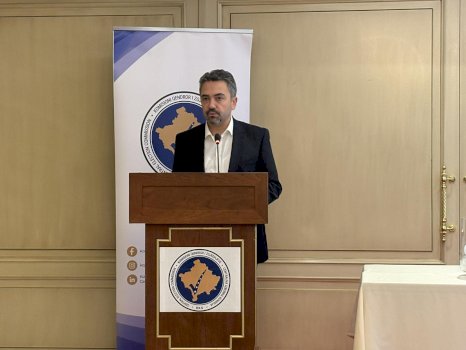 radoniqi:-kerkuam-qe-zgjedhjet-te-mbahen-sa-me-vone,-na-duhet-kohe!