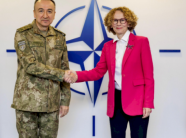 ulutas-vizite-ne-bruksel,-shekerinska:-nato-eshte-fuqimisht-e-perkushtuar-per-stabilitet-ne-ballkanin-perendimor