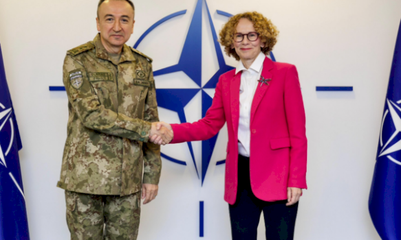 ulutas-vizite-ne-bruksel,-shekerinska:-nato-eshte-fuqimisht-e-perkushtuar-per-stabilitet-ne-ballkanin-perendimor