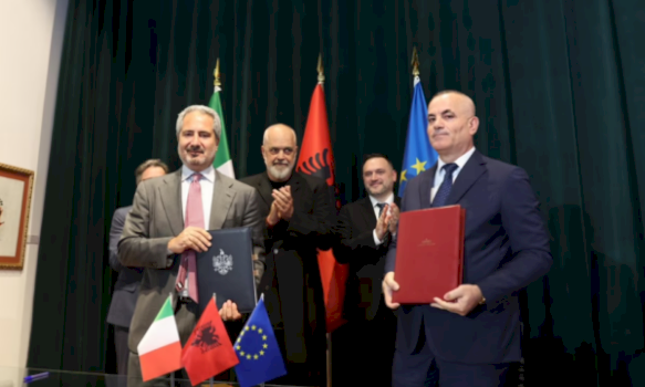 Shqipëria bëhet fuqi detare: Italia investon 1.2 miliardë euro për anije luftarake
