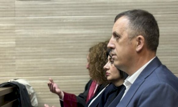 gjykimi-per-gazin-lotsjelles,-salih-zyba-kerkon-qe-shkaku-i-zgjedhjeve-seanca-e-radhes-te-caktohet-pas-45-ditesh