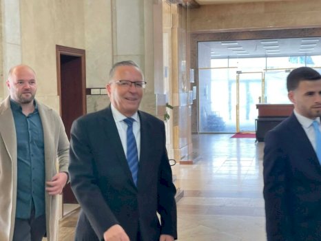 hamza-per-daten-e-zgjedhjeve:-s’kemi-preference,-te-jete-brenda-afateve-kushtetuese