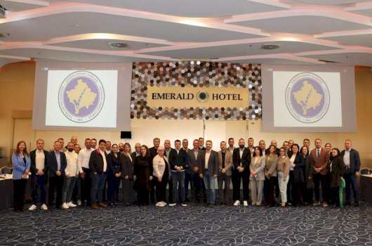 kqz-diskuton-me-zyrtaret-ekzekutiv-te-komisioneve-komunale-te-zgjedhjeve-per-sfidat-e-zgjedhjeve-te-vitit-2025-dhe-zgjedhjet-e-ardhshme