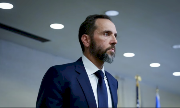 britaniket-alarmojne-per-takimin-e-smith-–-trendafilova-ku-u-tha-“burg-i-perjetshem”,-“rrezik-nese-lirohen”-per-katershen-e-uck’se