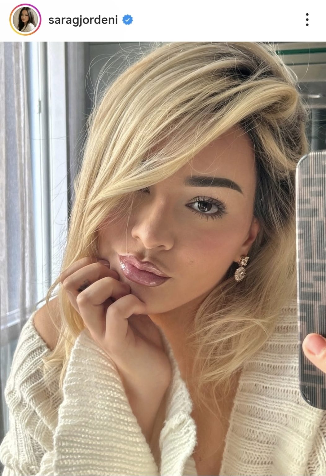 Sara cambia look, non la riconoscerete con il suo nuovo aspetto - Ora Info