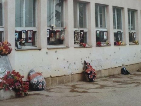 haradinaj-kujton-masakren-e-bukoshit:-familje-te-tera-dhane-gjakun-e-tyre-per-lirine-e-kosoves