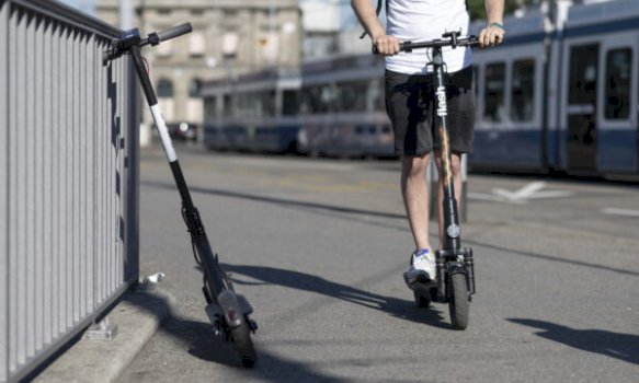 hyjne-ne-fuqi-rregulla-te-reja-rrugore-per-skuterat-elektrike-ne-austri