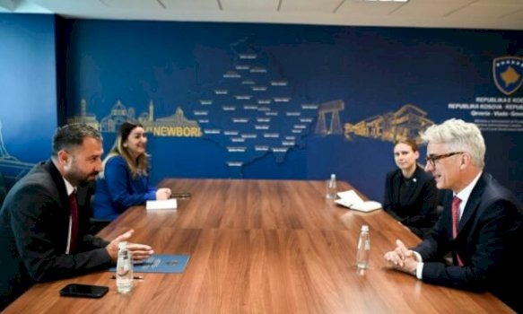 krasniqi-takon-ambasadorin-gjerman,-diskutohet-per-rendesine-e-dialogut-te-hapur