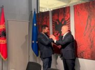haradinaj-njofton-aderimin-e-veteranit-te-uck-se-ne-aak
