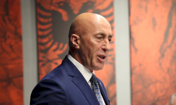 haradinaj-fton-mergaten-te-regjistrohen-per-zgjedhje:-shfrytezoni-te-drejten,-mos-e-harroni-kosoven