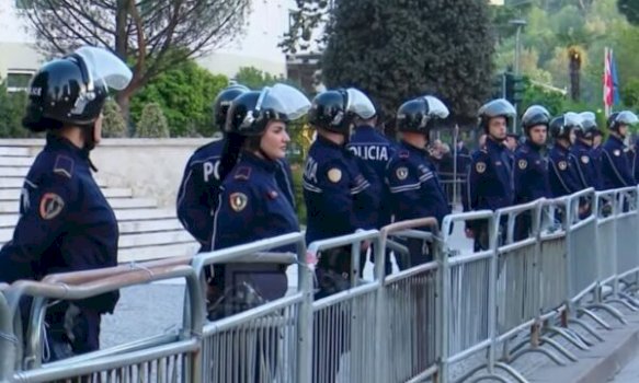 protesta-e-pd-se-sot-ne-tirane,-mbi-1200-police-ne-terren