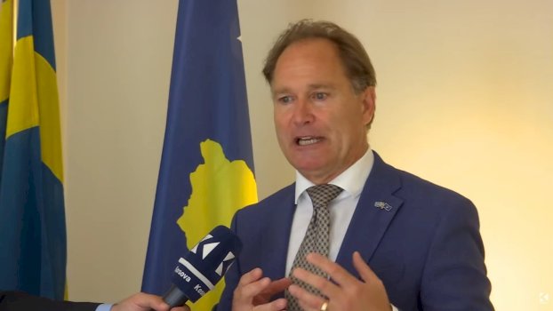 ambasadori-suedez:-para-dy-dekadash,-kosova-ishte-para-shqiperise-ne-integrime-–-me-trishton-qe-sot-s’eshte