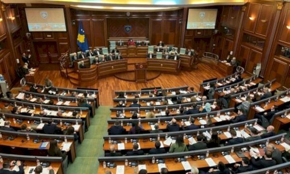 Zgjedhjet e parakohshme në Kosovë: Rreziku i moszbatimit të marrëveshjeve ndërkombëtare
